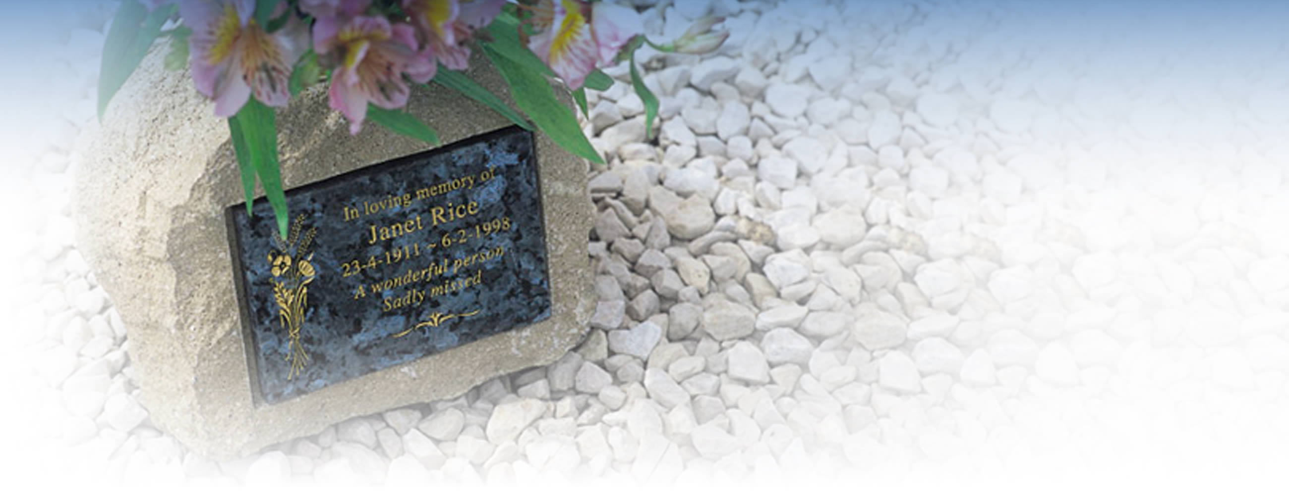 Harwood Park dedicated plaques